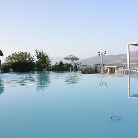 Bosco D'Olmi Country House Sant'Andrea del Garigliano Екстериор снимка