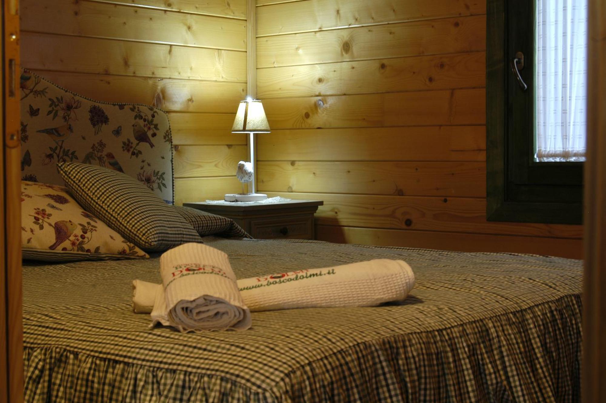 Bosco D'Olmi Country House Sant'Andrea del Garigliano Екстериор снимка